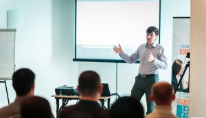 Семинар - "CRM-технологии: наводим порядок в работе и удерживаем клиентов"